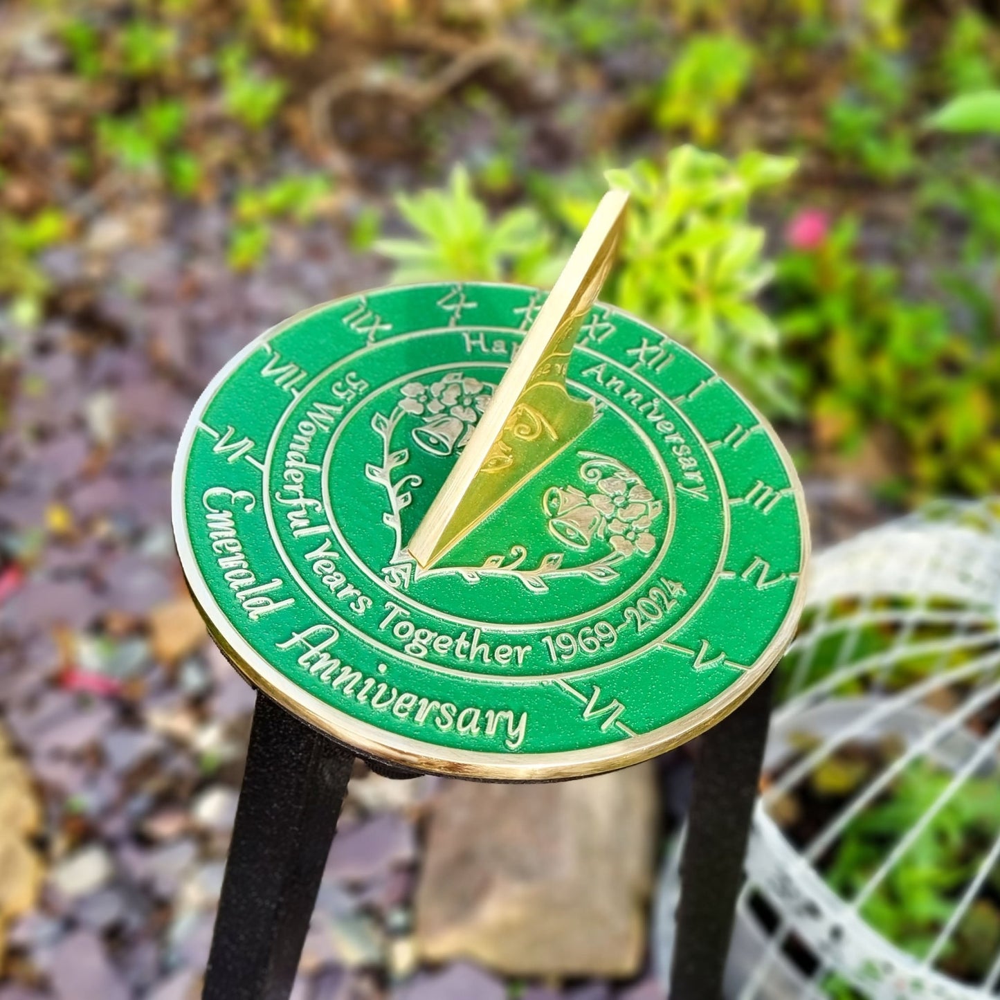 Emerald 55th Anniversary Sundial Gift - The Metal Foundry