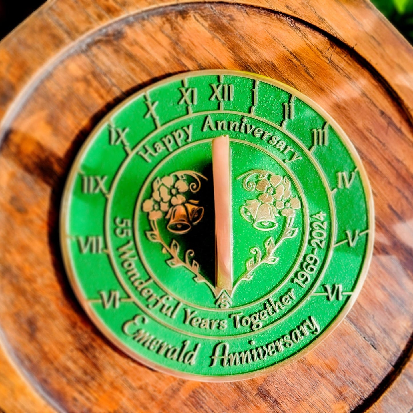Emerald 55th Anniversary Sundial Gift - The Metal Foundry