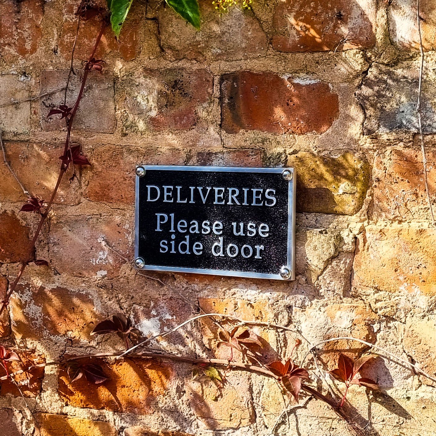 Medium Custom Plaque Rectangular Sign 7.5"x 4.5" - The Metal Foundry