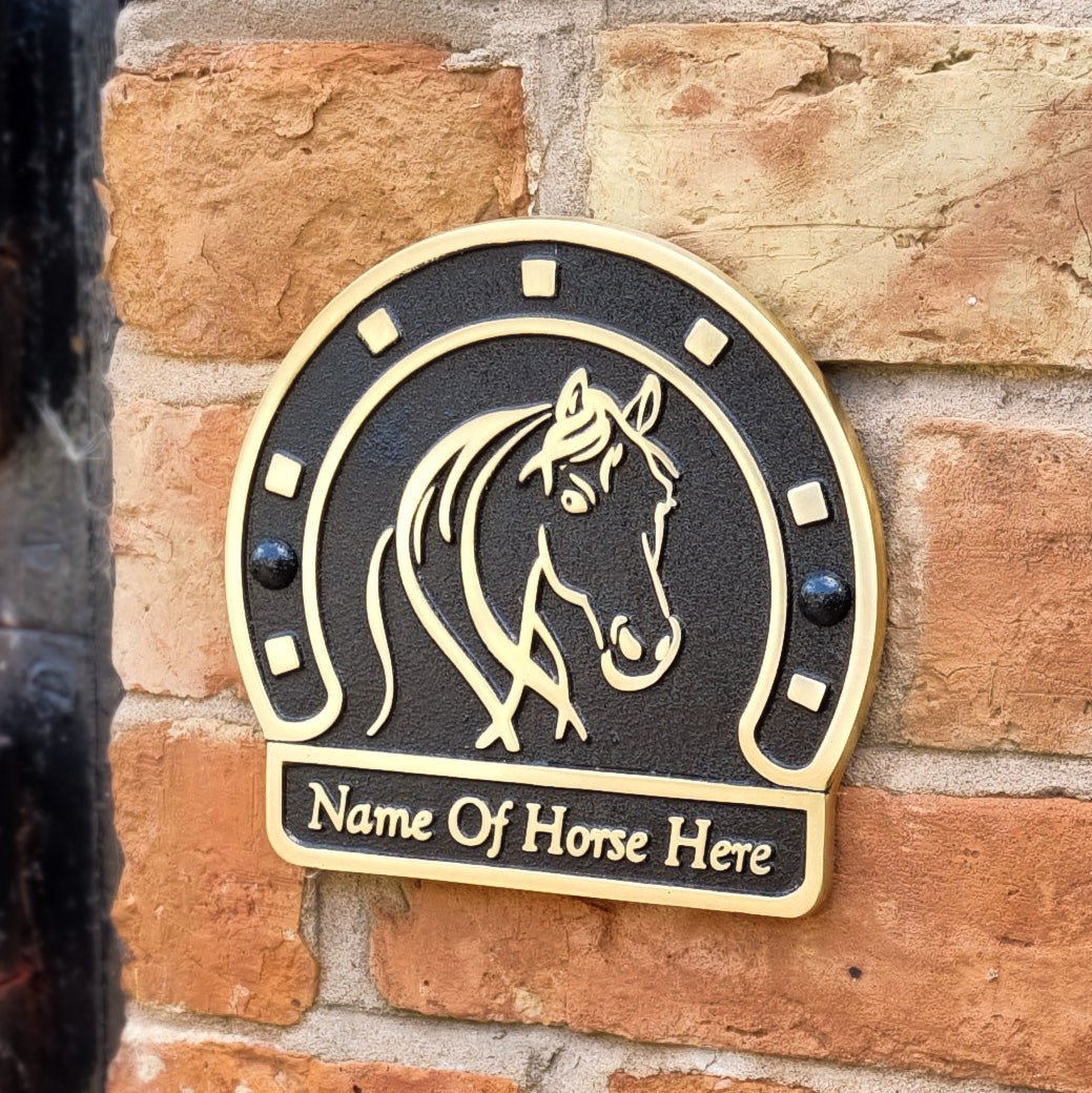 Horse Name Plate Stable Door Plaque / Sign Personalised Rustic Wooden Box