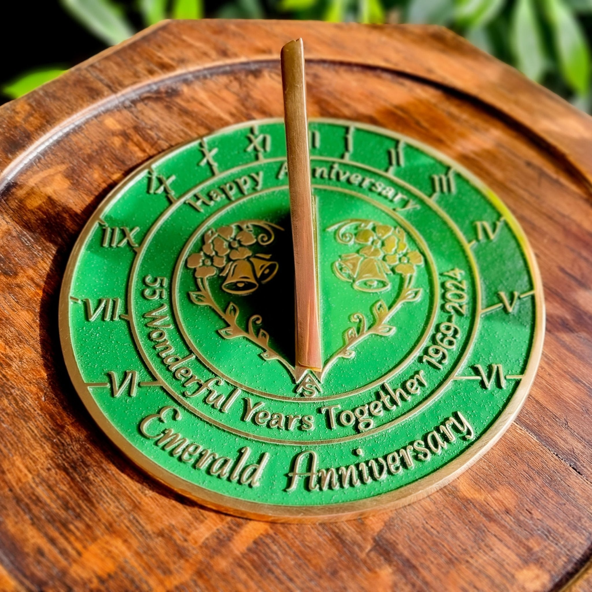 Emerald 55th Anniversary Sundial Gift - The Metal Foundry