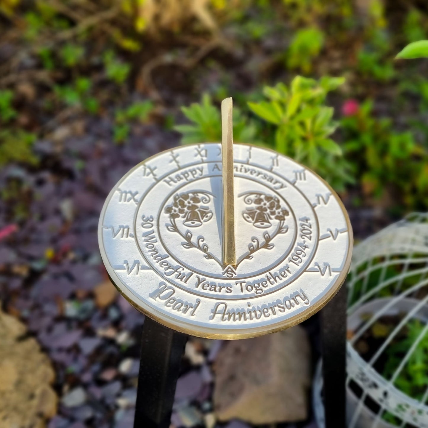 Pearl 30th Anniversary Sundial Gift - The Metal Foundry