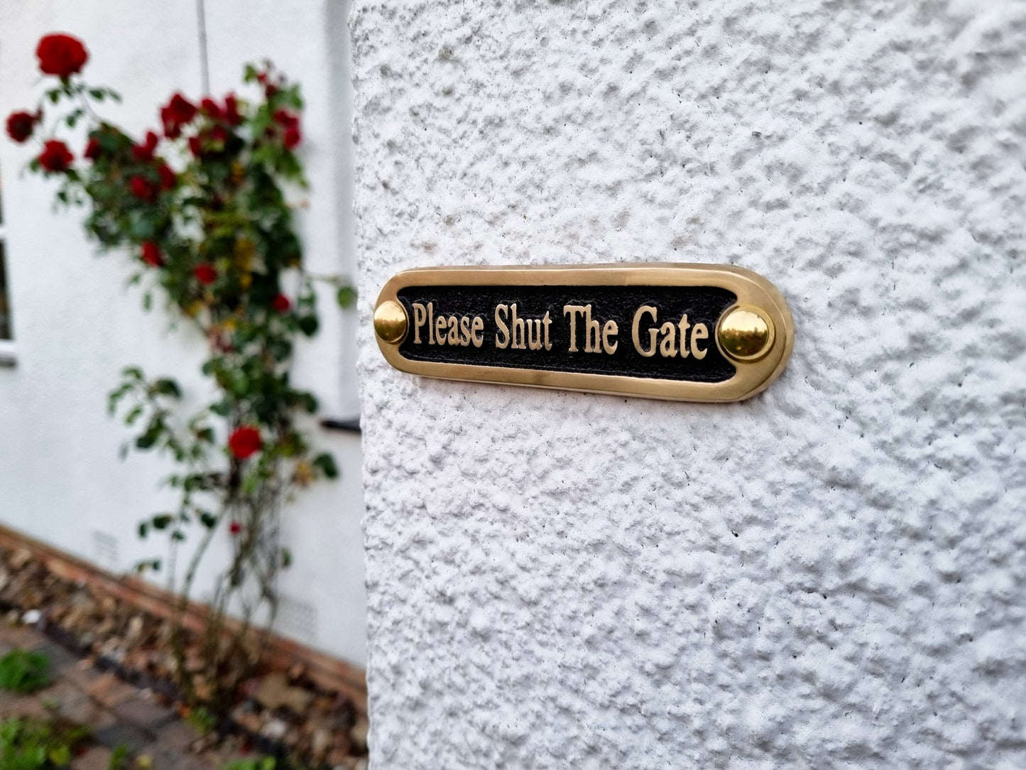 'Please Shut The Gate' Door Sign - The Metal Foundry